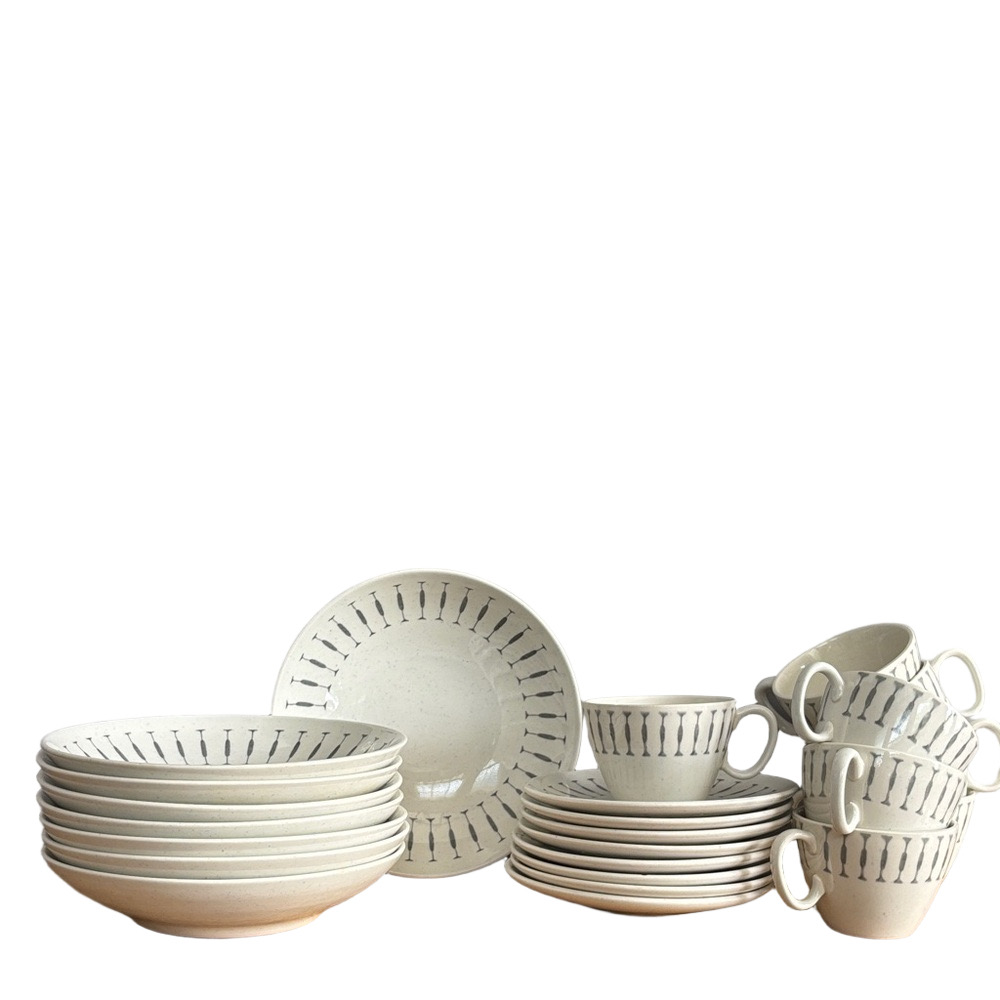 Royal China Cream Navajo Underglaze Set-of-8 Elegant Salad Cereal Bowl Tea Set